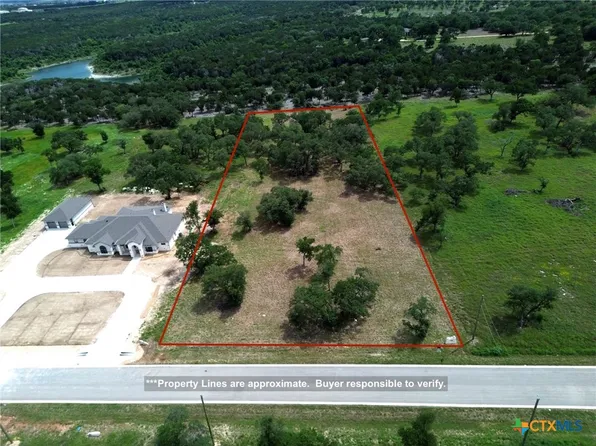 8119 Haley Ln, Salado, TX 76571