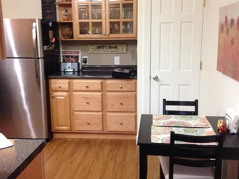 513 S Orange St #4 — Photo 7