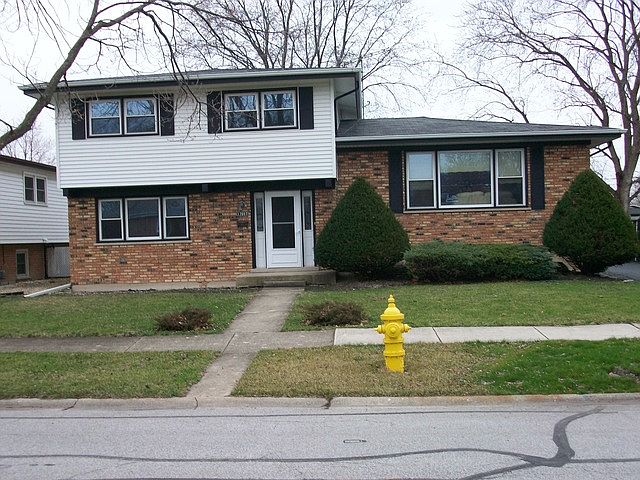 1st image of 17607 71st Ave