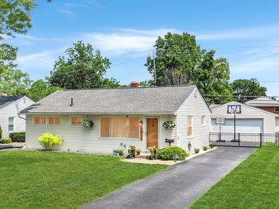 2232 Edgevale Rd, Upper Arlington, OH, 43221