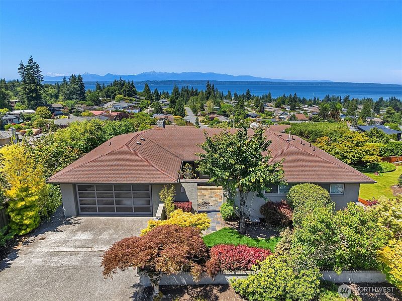2nd image of 227 Highland Drive