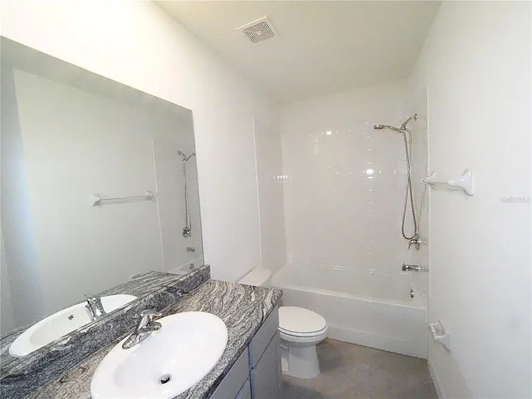 1722 Woodleaf Hammock Ct — Photo 28