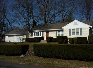 10 Cedar St, Danbury, CT 06811