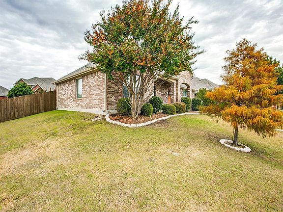 3rd image of 1910 Havenbrook Dr