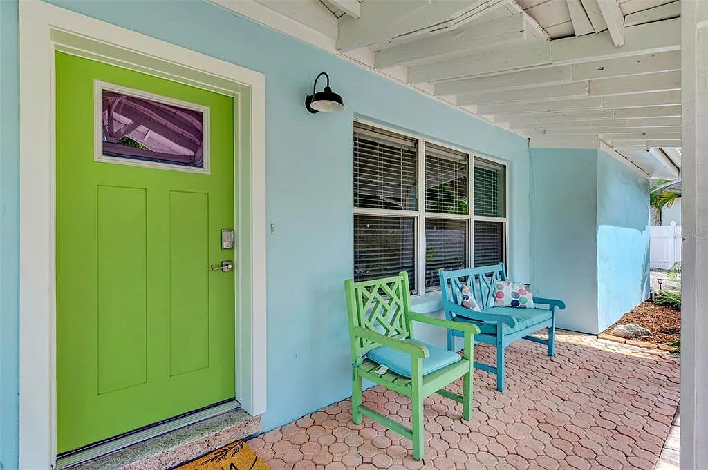 3 bed, 2.0 bath, 1234 sqft, $5,000 — Photo 4