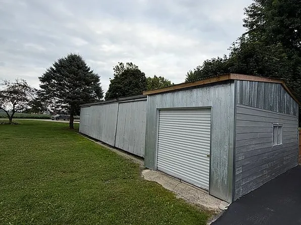 100 E, Huntington, IN 46750