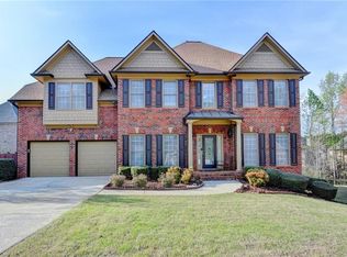 1400 Cresthaven Ln, Lawrenceville, GA 30043