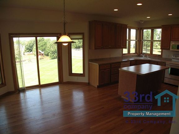 4th image of 13925 Clover Ln
