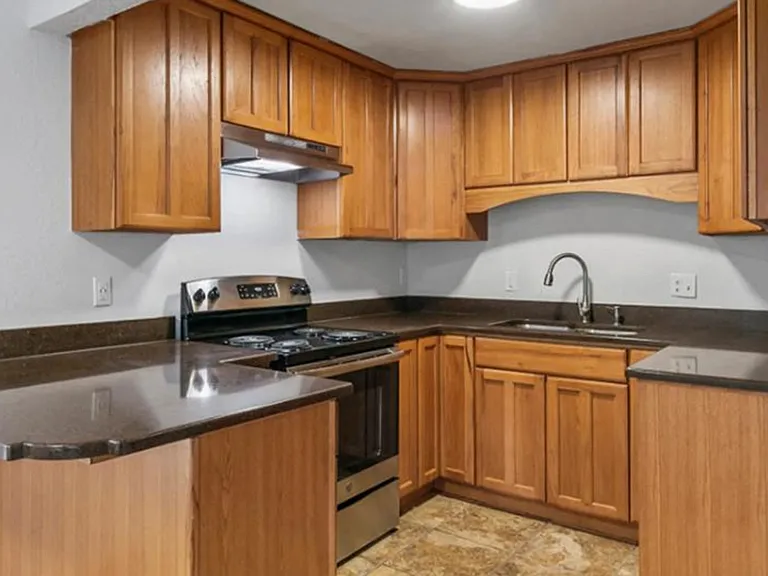 Arden Park Apartments — Photo 12