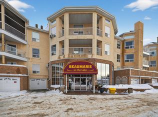 15499 Castle Downs Rd NW #106, Edmonton, AB T5X5Y3