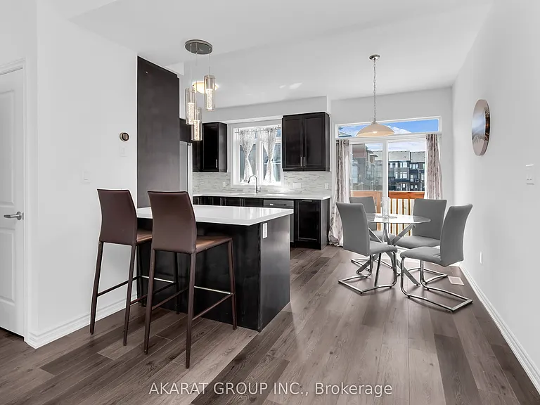 61 Soho St #68 — Photo 15