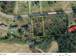 3881 Berry Creek Cir, Granite Falls, NC 28630