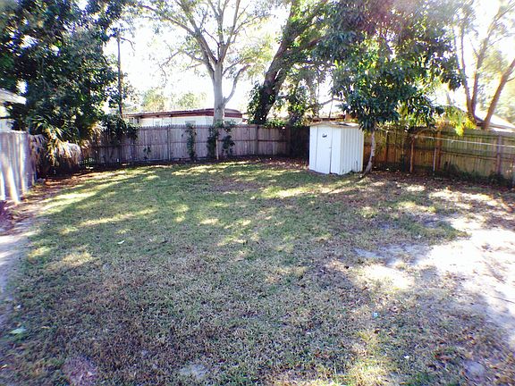 3rd image of 5827 39th St N