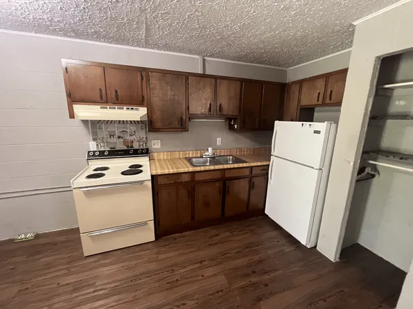 1027 Glaze Ct, Murfreesboro, TN 37130