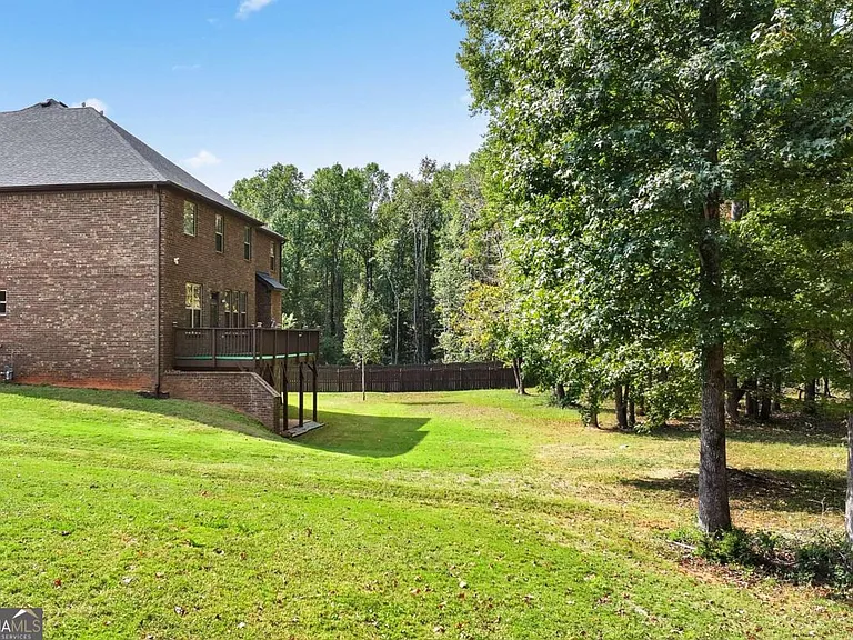 2214 Golden Eagle Dr — Photo 40