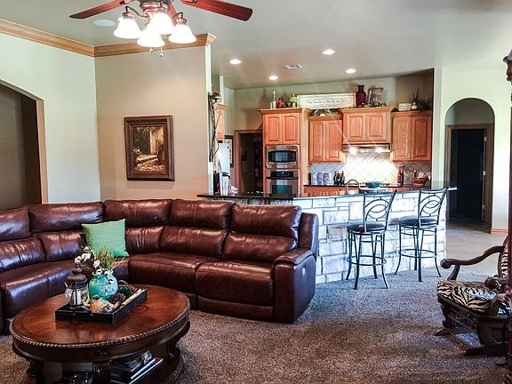 4th image of 11645 Marbella Dr