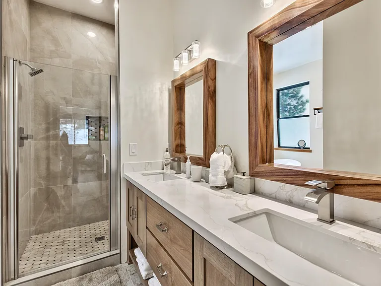 2434 Cold Creek Trl — Photo 15