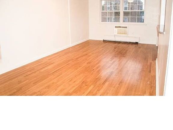 5th image of 2317 28th St
