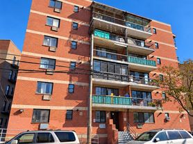 34-45 Leavitt St