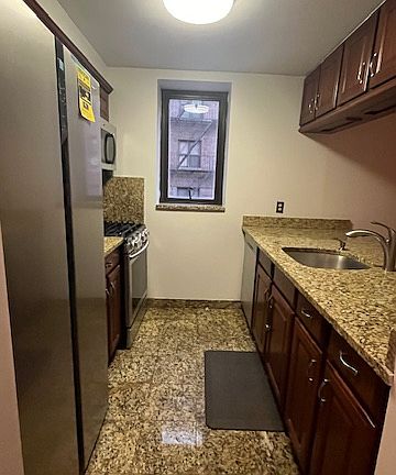 3rd image of 3614 Johnson Ave #1AA