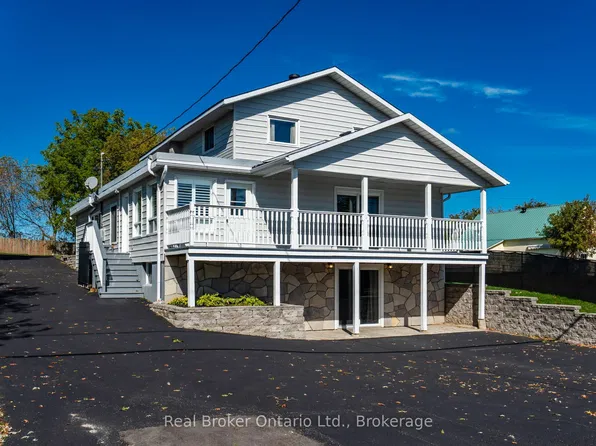 320 Lafontaine Rd W, Tiny, ON L9M 0H1