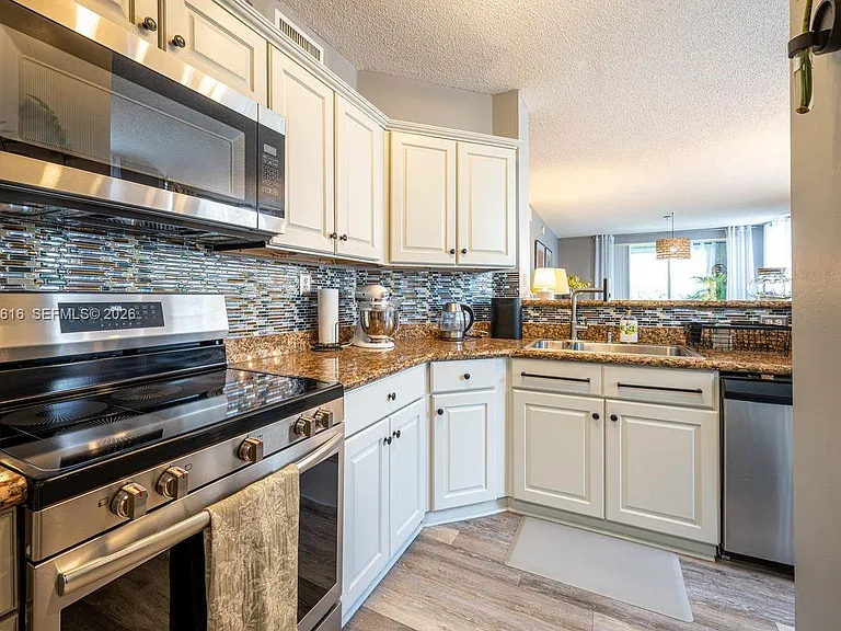 11780 Saint Andrews Pl #208 — Photo 14