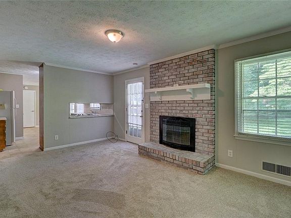 5th image of 3425 Palisade Ct