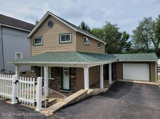 522 3rd Ave, Jessup, PA 18434