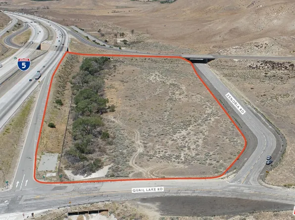 5 Quail Lake Rd, Lebec, CA 93243