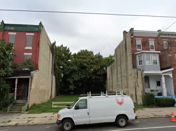 939 N 40th St, Philadelphia, PA 19104