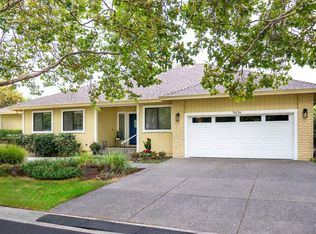 9636 Lakewood Drive, Windsor, CA