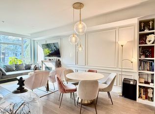 5432 Oak St, Vancouver, BC V6M2V6