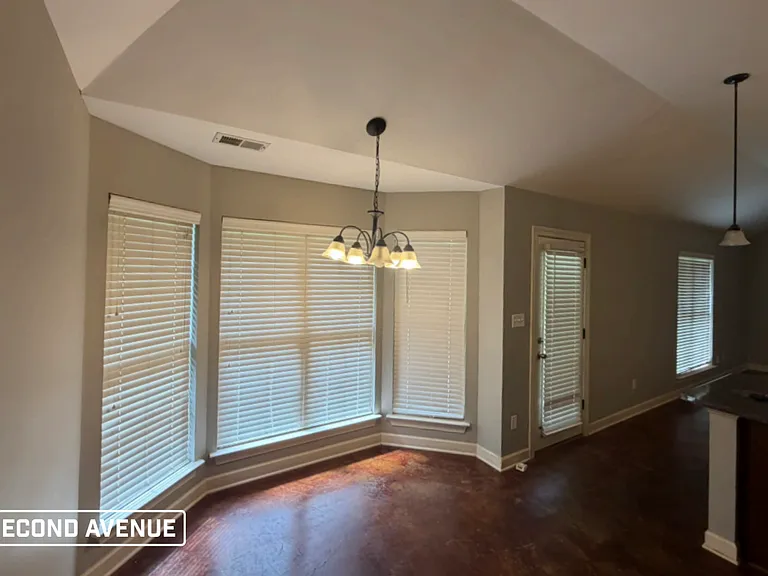 8963 Smith Ranch Dr — Photo 11