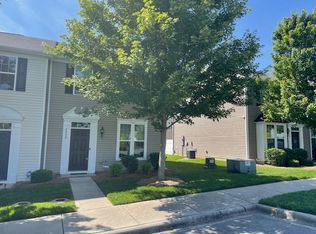 2428 Mariners Cove Ln, Denver, NC 28037
