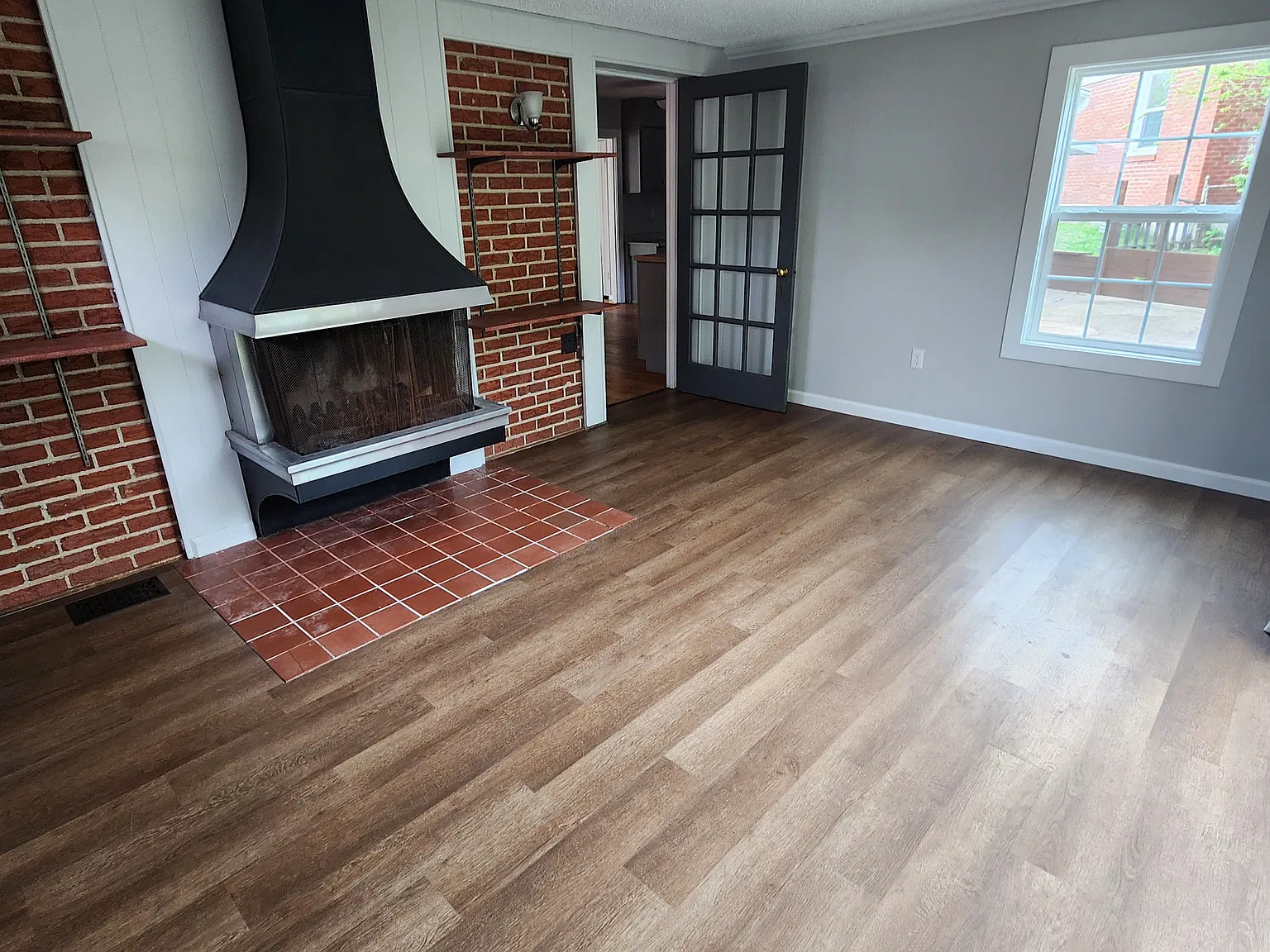2 bed, 1137 sqft, $2,100 — Photo 4
