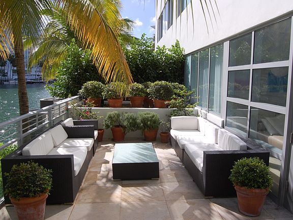 2nd image of 6101 Aqua Ave APT 101