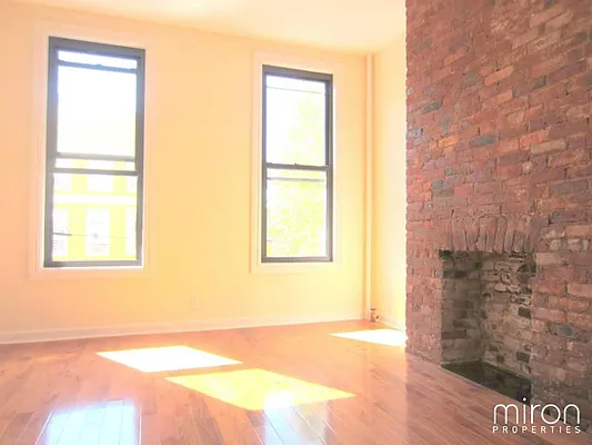 Rented by Miron Properties | media 38