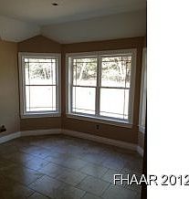 3rd image of 198 Sheridan Dr