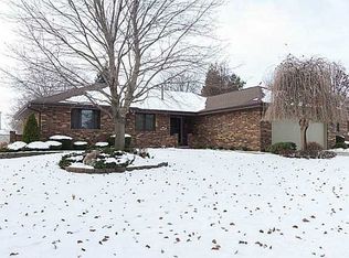 4716 78th Pl, Urbandale, IA 50322