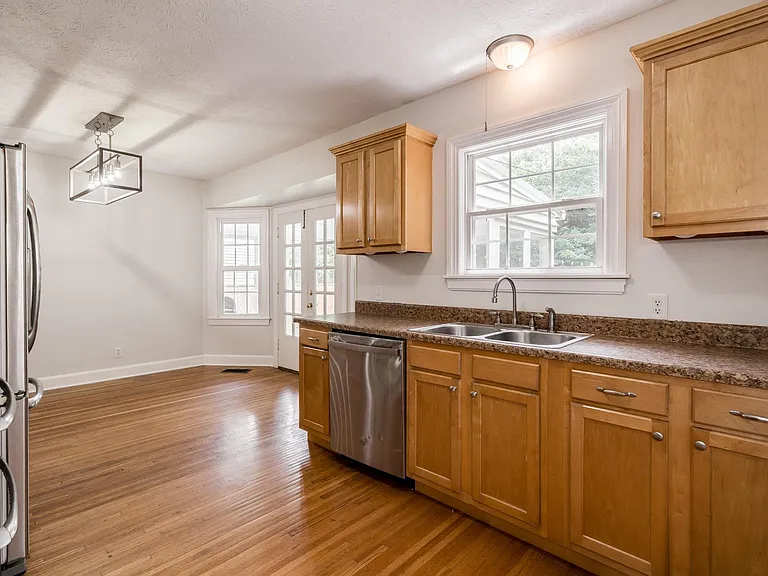 4204 Winchester Rd — Photo 7