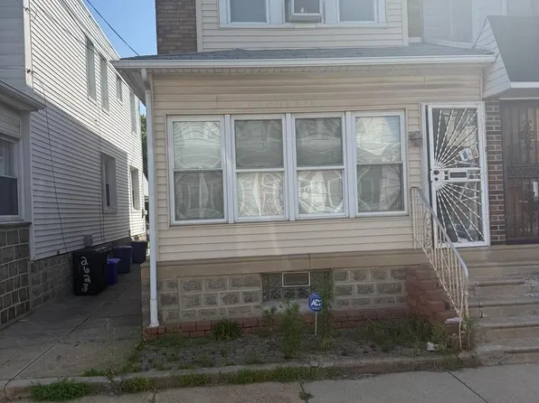 2625 Croydon St, Philadelphia, PA 19137