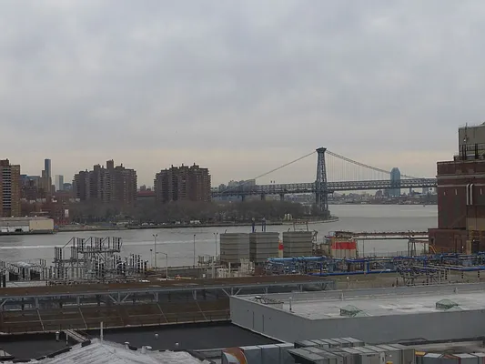 Rented by LDMI Realty Group LLC | media 28