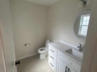 24 Branch St #F, Quincy, MA 02169