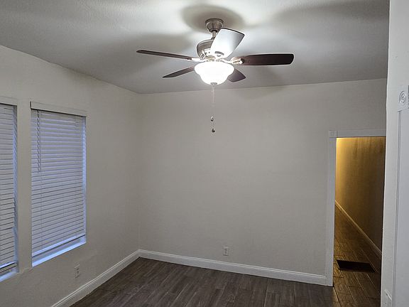 2nd image of 218 W Woodlawn Ave APT 2