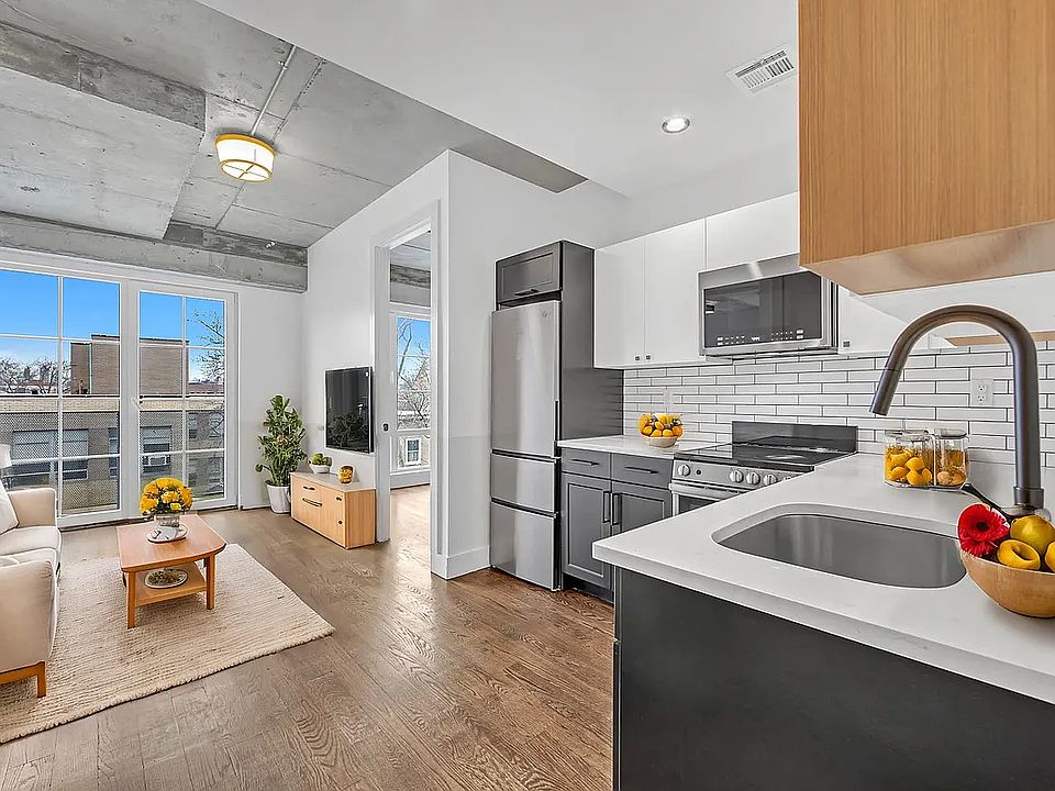 1st image of 31-44 37th St #2A
