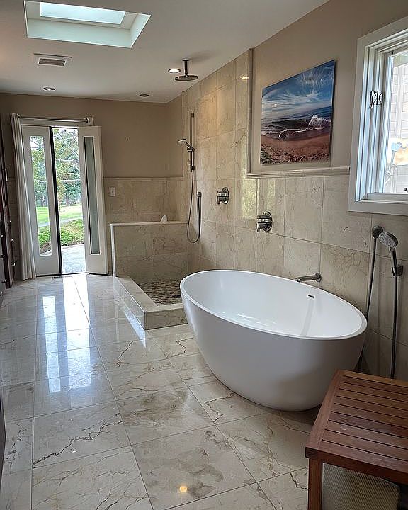 1st image of 457 Pebble Beach Dr
