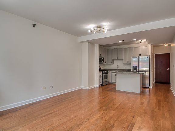 4th image of 1250 S Michigan Ave Unit 508