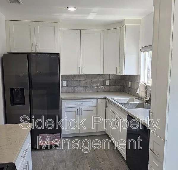 432 W Garfield Ave — Photo 9