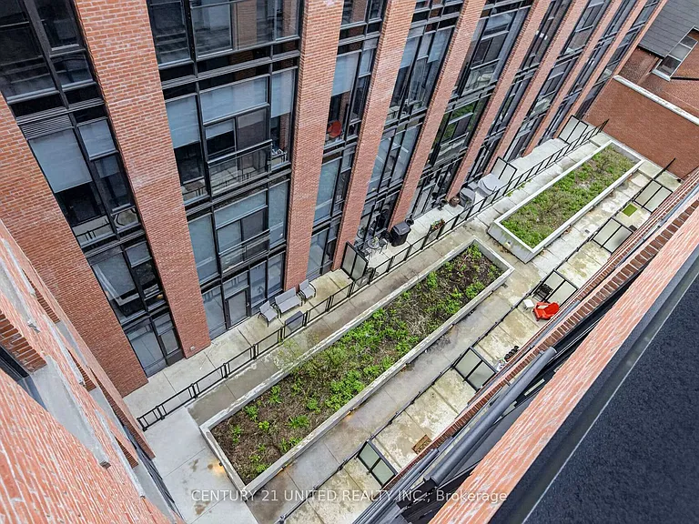 475 George St N #201 — Photo 27