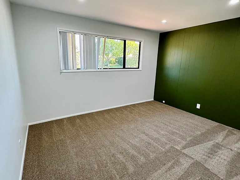 647 W Avenue J8 — Photo 9